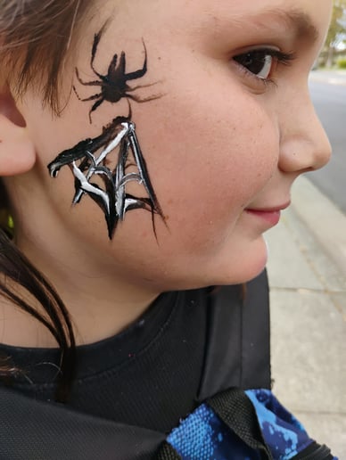Gallery photo 9 of Painted Up By MILA