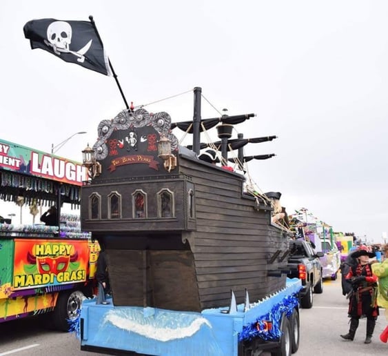 Gallery photo 20 of Pair of Pirates