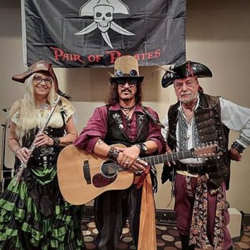 Gallery photo 10 of Pair of Pirates