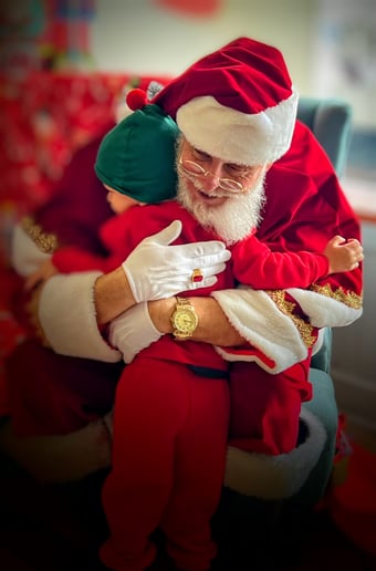 Gallery photo 4 of Papa Santa