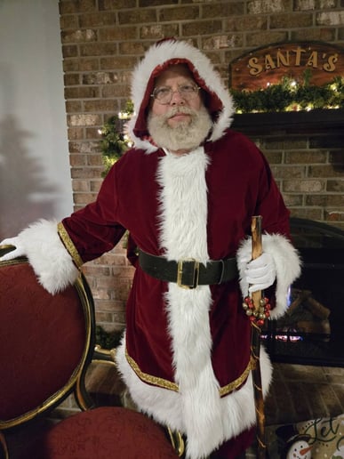 Gallery photo 1 of Papa Santa