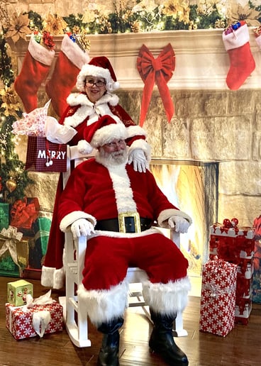 Gallery photo 2 of PapaSanta