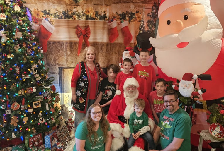 Gallery photo 8 of PapaSanta