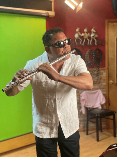 Gallery photo 2 of Papo Santiago & Infraverde Orquestra