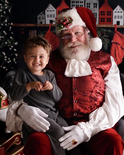 Gallery photo 4 of Pappy Claus