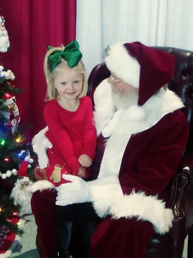 Gallery photo 8 of Pappy Claus