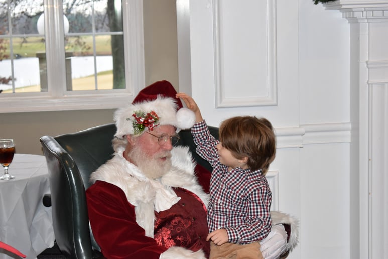 Gallery photo 9 of Pappy Claus
