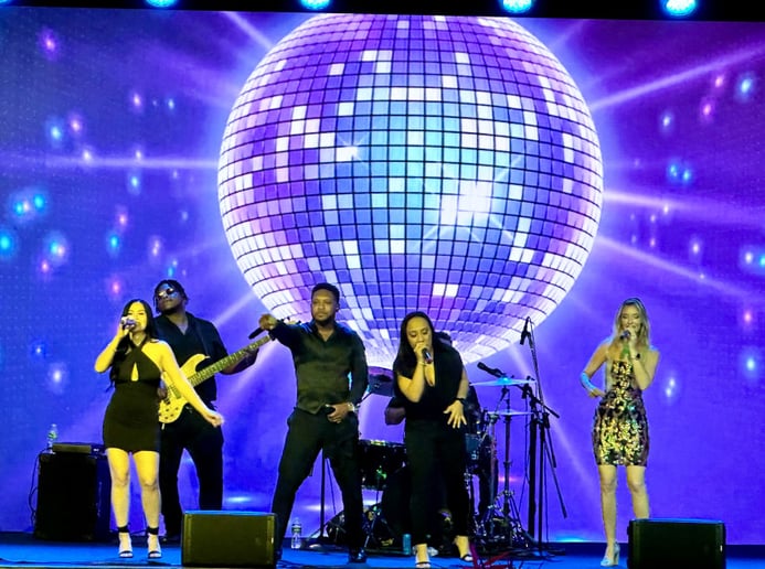 Gallery photo 2 of Paradigm Party Band