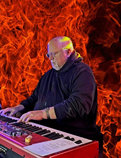Gallery photo 7 of Paradise - The Meatloaf Tribute