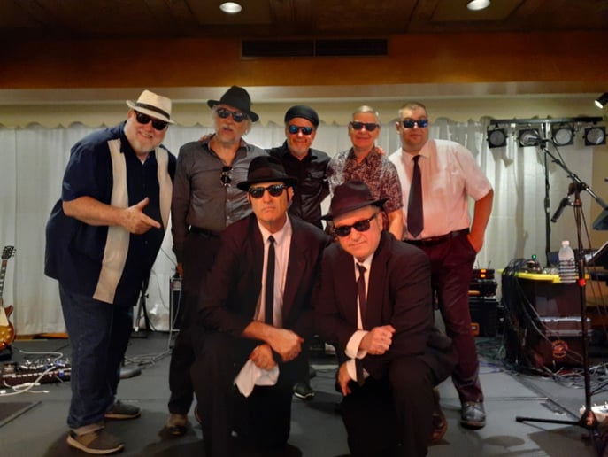 Gallery photo 9 of Paradise Band