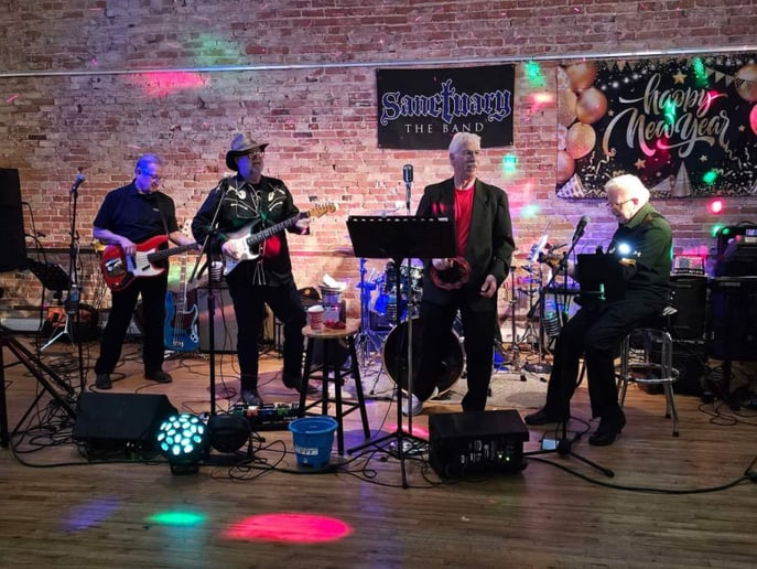 Gallery photo 7 of Paradise Band