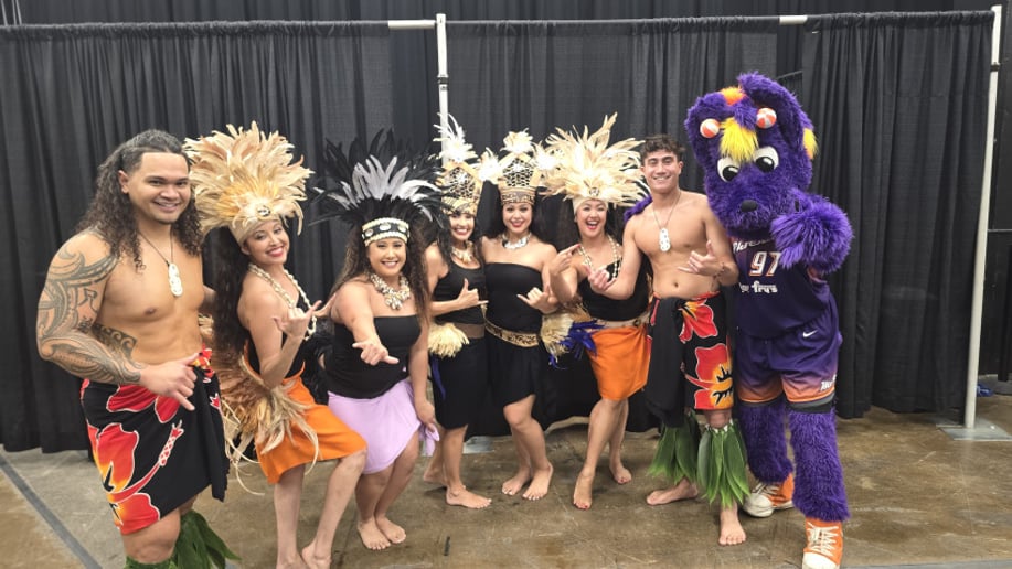 Gallery photo 7 of Paradise Island Dancers