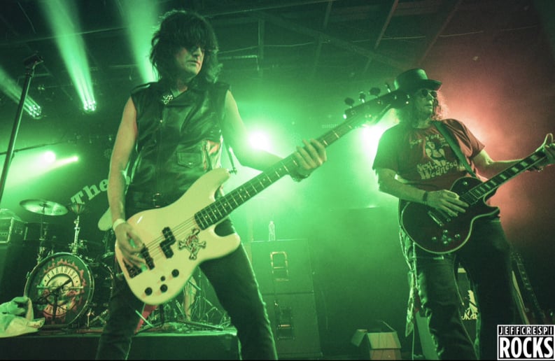 Gallery photo 3 of Paradise Rose - Guns N' Roses Tribute