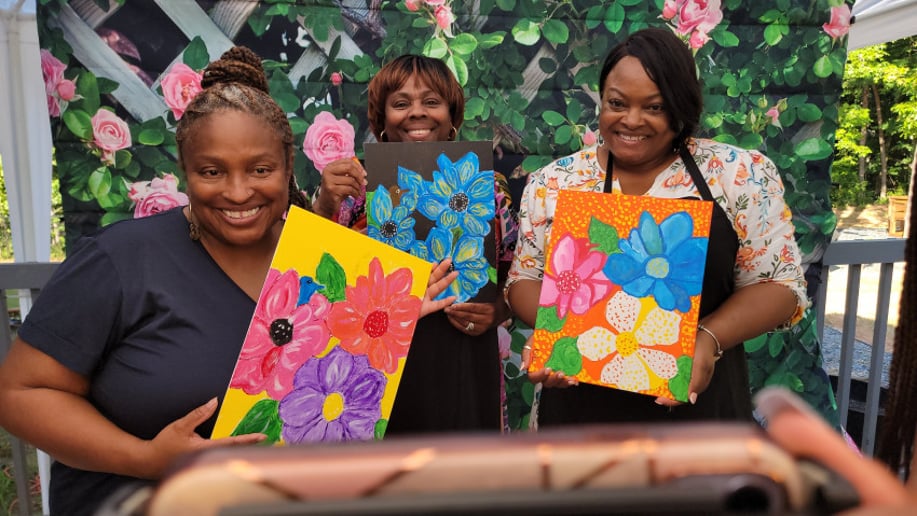 Gallery photo 9 of Parker Paint Parties