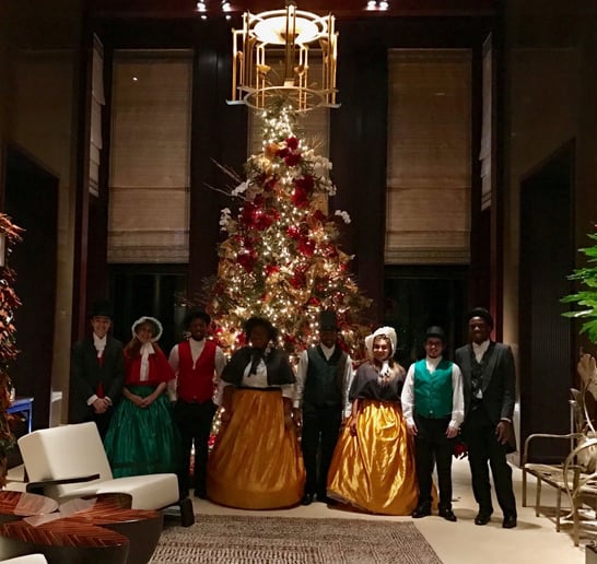Gallery photo 29 of The Parson Brown Singers Christmas Carolers