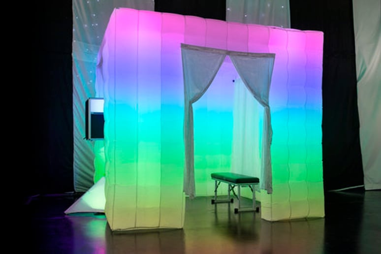 Gallery photo 1 of Fat Cat Photo Booths
