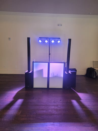 Gallery photo 4 of Party-Tyme Productions DJ Services