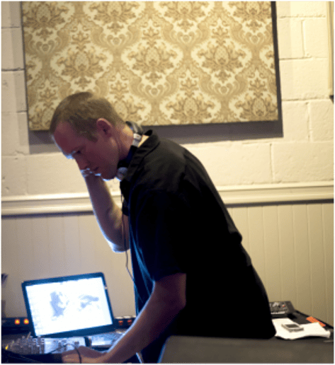 Gallery photo 1 of Party of a Lifetime Deejay Service