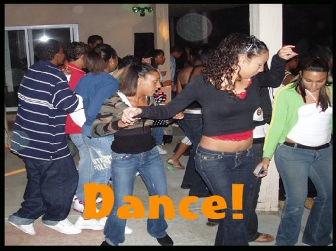 Gallery photo 9 of Party Planet DJ's