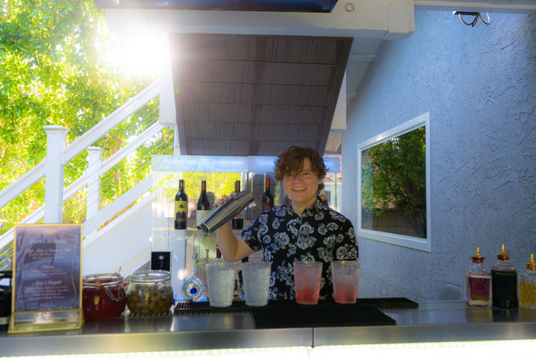 Gallery photo 19 of Party Shakers