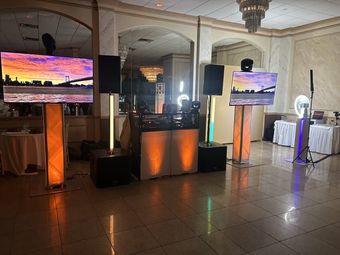Gallery photo 2 of Partytyme Entertainment