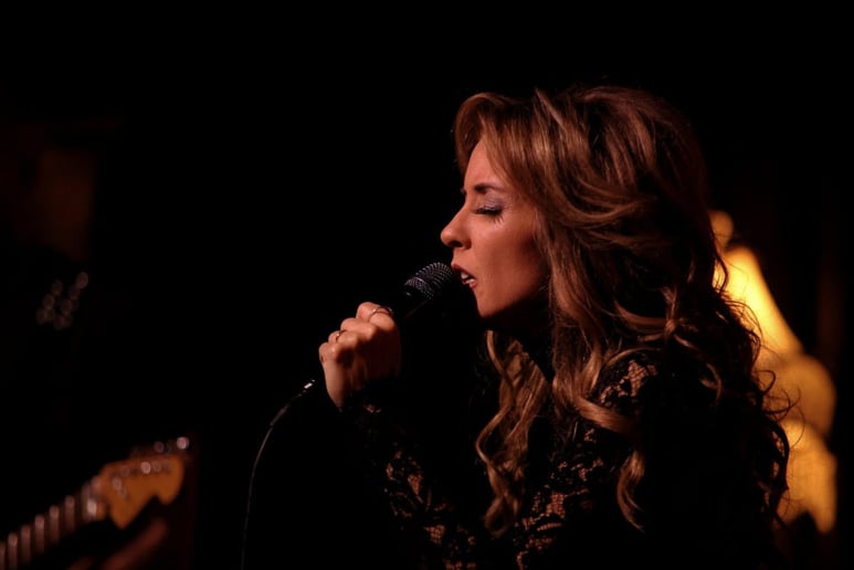Gallery photo 2 of Passion Celine