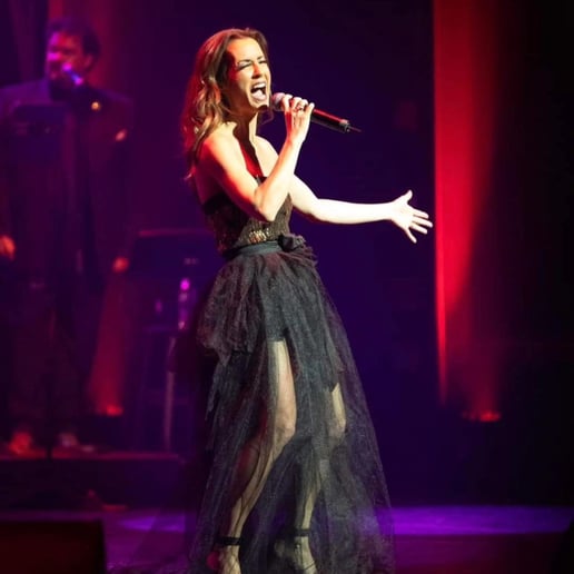 Gallery photo 7 of Passion Celine