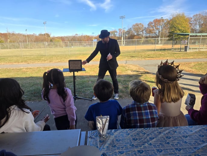 Gallery photo 2 of Patrick the Magician