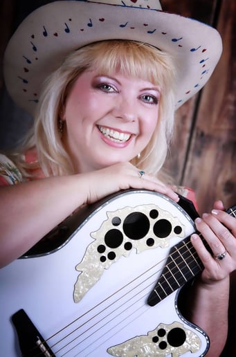 Gallery photo 3 of Patsy Cline Impersonator/Singer
