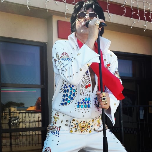 Gallery photo 2 of Paul Truman - Elvis Tribute Artist