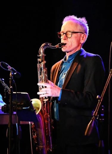 Gallery photo 1 of Paul Wainwright Saxophonist