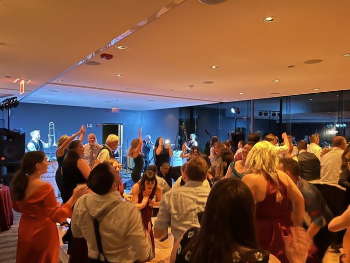 Gallery photo 10 of Paul Windsor Orchestra