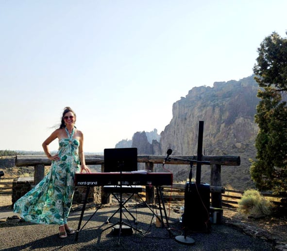 Gallery photo 5 of Paula Dreyer Music