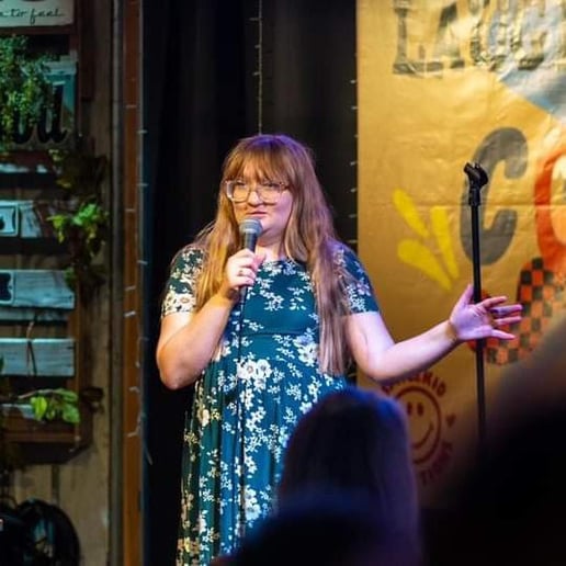 Gallery photo 1 of Paula Kosienski, Comedian