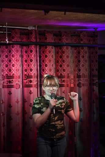 Gallery photo 2 of Paula Kosienski, Comedian
