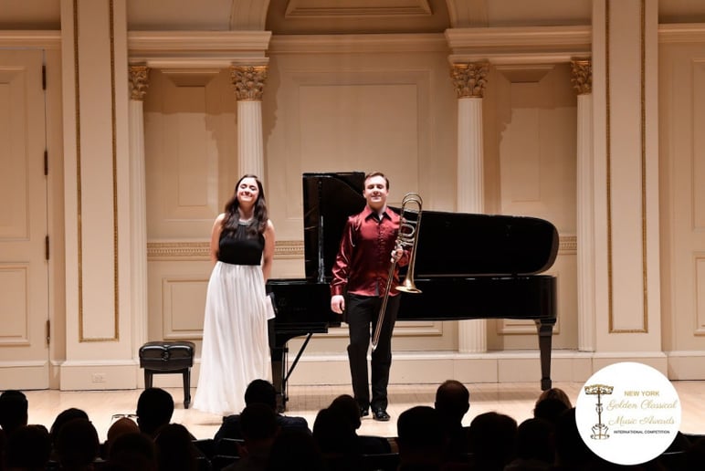 Gallery photo 2 of Juilliard-Pianist Paulina Simkin