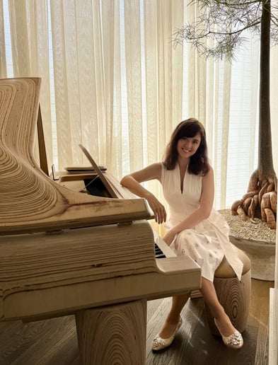 Gallery photo 5 of Juilliard-Pianist Paulina Simkin