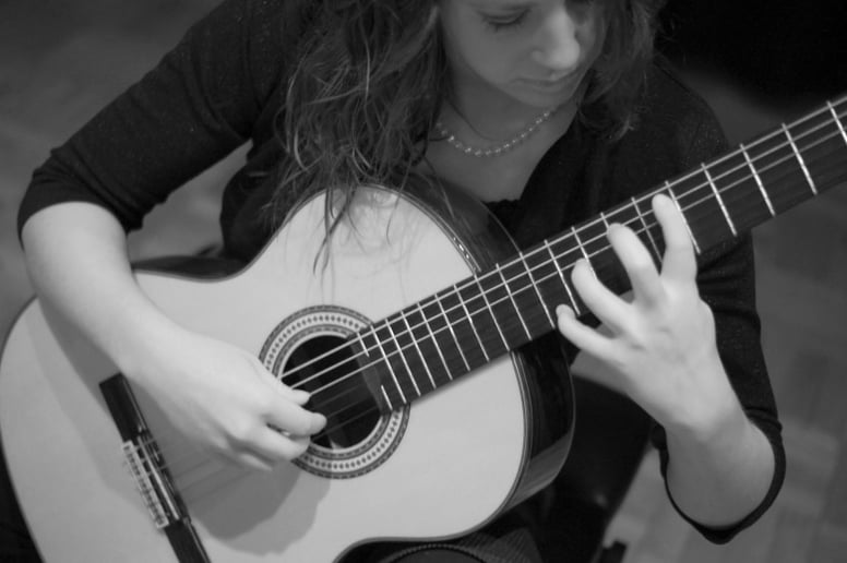 Gallery photo 1 of Christina Darding, Classical Guitarist