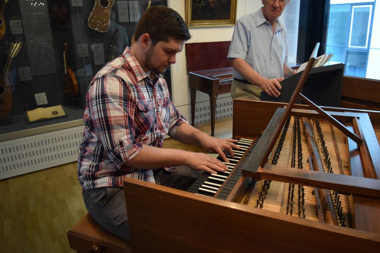 Gallery photo 9 of Peaceful Piano