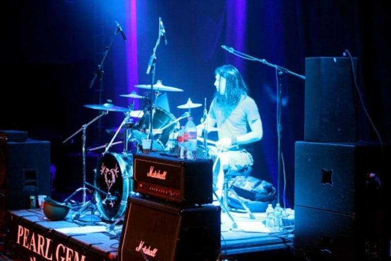 Gallery photo 8 of Pearl Gem - The Ultimate Pearl Jam Tribute