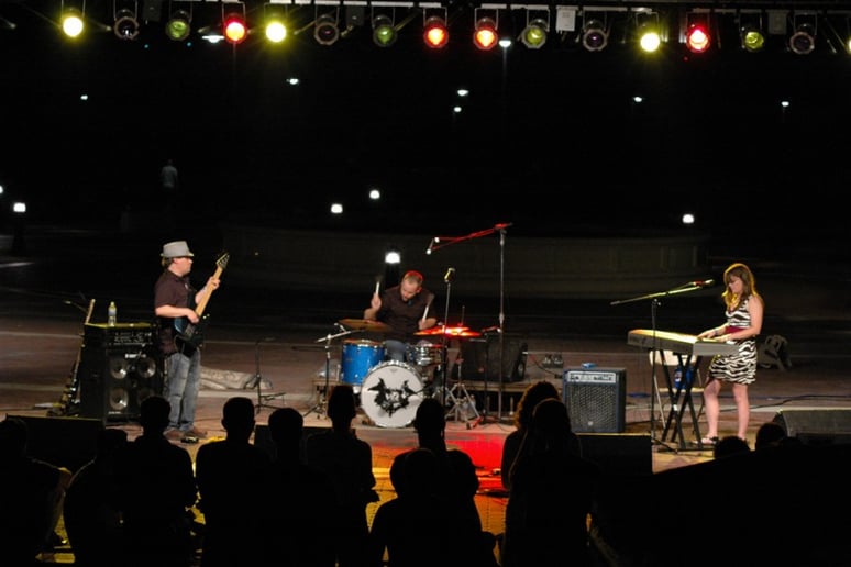 Gallery photo 1 of Pearl Pro Audio
