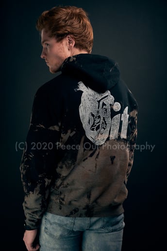 Gallery photo 6 of Peece Out
