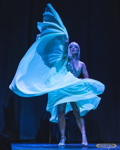 Gallery photo 7 of Peekaboo Pointe