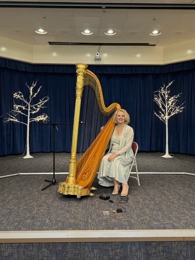 Gallery photo 10 of Peggy Skomal Harpist & Ensembles
