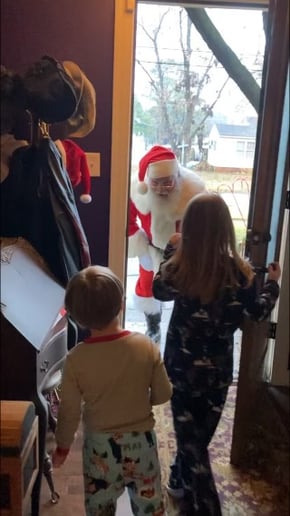 Gallery photo 4 of Pelican State Santa