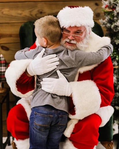 Gallery photo 5 of Pelican State Santa