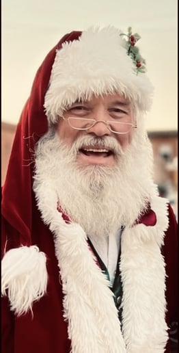 Gallery photo 10 of Pelican State Santa