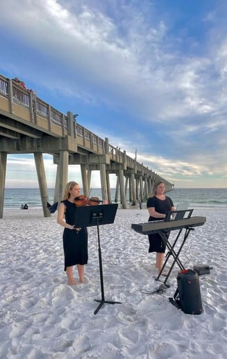 Gallery photo 4 of Pensacola Pianist