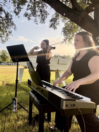Gallery photo 5 of Pensacola Pianist