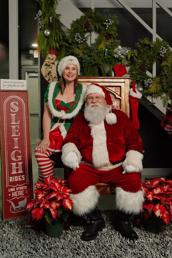 Gallery photo 1 of Pensacola Santa